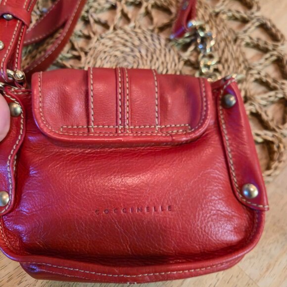 Vintage coccinelle red mini leather suede crossbody bag - Picture 5 of 8